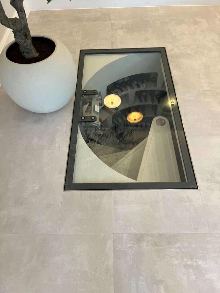Porcelain Tiled Floor After Cleaning in Pinner